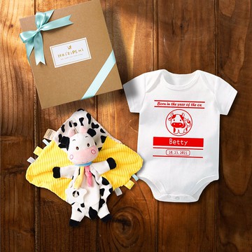 牛奶寶寶短袖包屁衣+牛牛娃娃安撫巾嬰兒禮盒 姓名生日客製