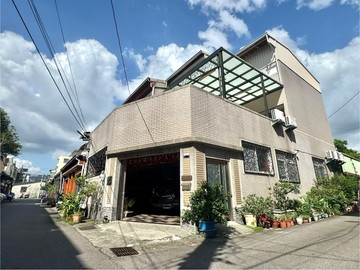 太平邊間8米面寬大地坪孝親雙車別墅｜台中市太平區長億一街