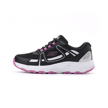 SKECHERS HILLCREST 2.0 防潑水運動鞋 黑 180296BKHP 女鞋 治裝激推