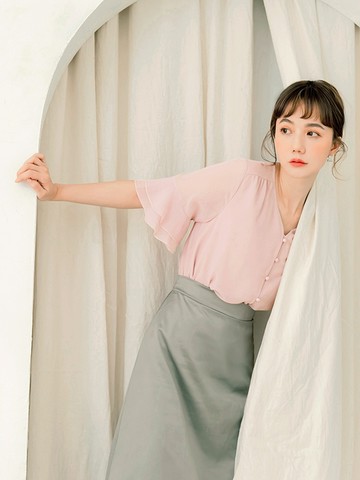 V領前開襟飄逸感雪紡荷葉袖口上衣