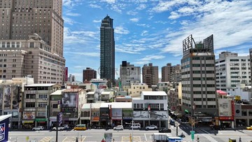 亞灣區｜漢神大立｜五福商圈｜三角窗面寬店霸｜高雄市前金區自強三路