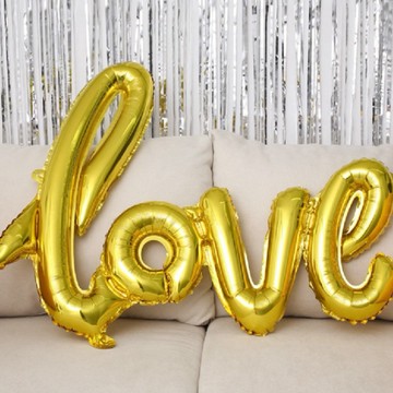 【Giftpro 氣球禮物】 連體字母LOVE 求婚氣球  派對氣球 婚禮佈置 情人節 告白氣球 生日氣球 佈置 - 金色