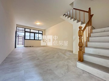 承辦北屯兒童公園全新裝潢車庫別墅｜台中市北屯區三光北二街