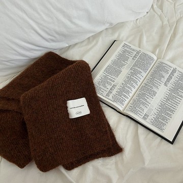 JIN CHA GOD- 羊毛混紡圍巾咖啡色 God is like warm sunshine