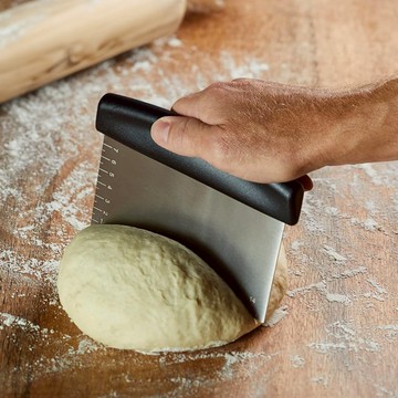 AHOYE 省力好切不鏽鋼切麵刀 附刻度  1支  不鏽鋼色