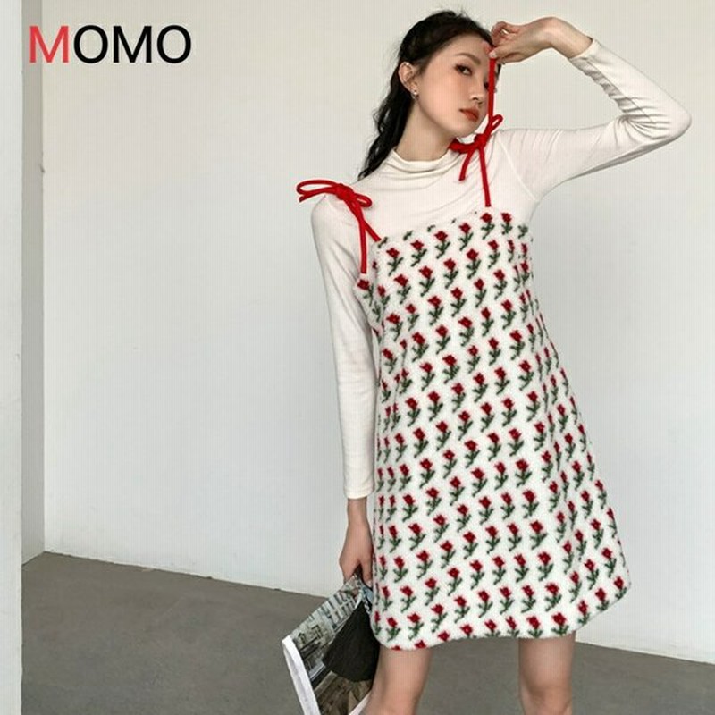 花柄サスペンダーワンピース 清楚系綺麗フローラルワンピースボア素材ワンピースカジュアルコーデ アラフォーコーデコーデ 大人ファッション ワンマイルコーデ 通販 Lineポイント最大0 5 Get Lineショッピング