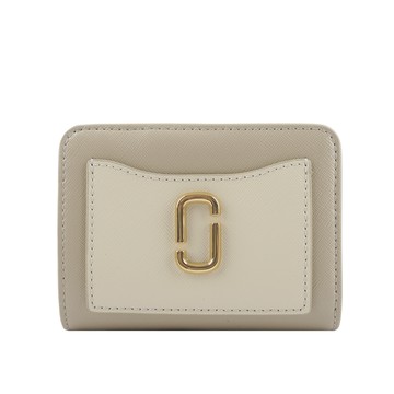 MARC JACOBS The Snapshot 防刮皮革暗釦二折撞色短夾(卡其色)