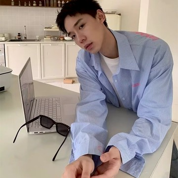 韓風浪漫條紋襯衫(男女通用）夏季新款寬松長袖襯衣防曬上衣外套
