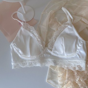 Yummy❥內衣少女法式三角杯緞面胸罩蕾絲薄模杯舒適無鋼圈大顯小文胸bra