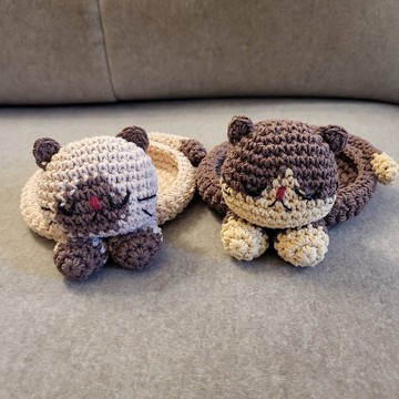 純棉手工鉤織小貓咪抱杯墊 多色可客製化