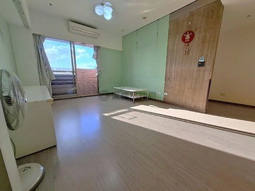 近新北大都會公園｜高樓邊間三房+車位｜新北市三重區新北大道一段