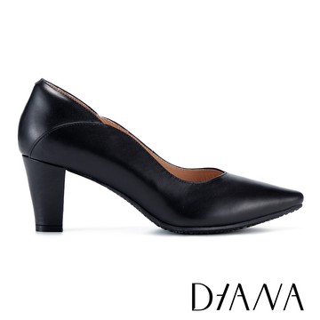 DIANA 舒適典雅素面真皮高跟鞋 黑色 # 56195