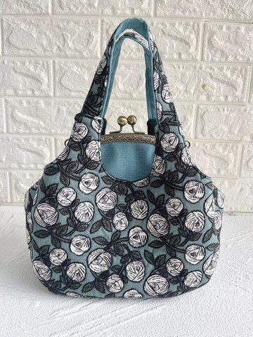 玫瑰刺繡限定款 綠  - 背心口金手提包可斜背