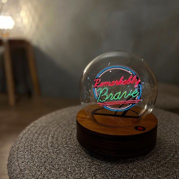 客製化禮物 情人節禮物 玻璃球燈 - Led neon light 燈 字句