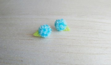 藍色雙色繡球花  純銀耳環/耳夾