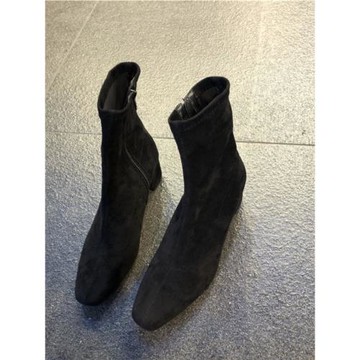 韓國東大門女23秋新款側拉鏈絨面粗跟中跟簡瘦瘦短靴子單靴女秋