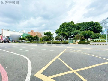 $東寧面南紡1+2樓+地下室店面$｜台南市東區東寧路