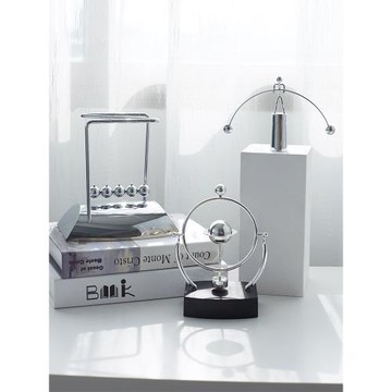 創意牛頓擺球混沌擺件磁懸浮平衡裝飾品家居客廳書桌電視柜小擺設