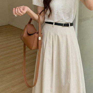 機能兩用立體空間斜背手提兩用包 焦糖棕