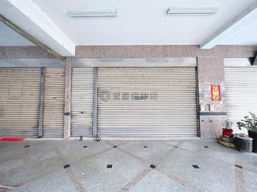近楠梓車站｜5.5米大面寬｜黃金店住透天｜高雄市楠梓區楠梓東街