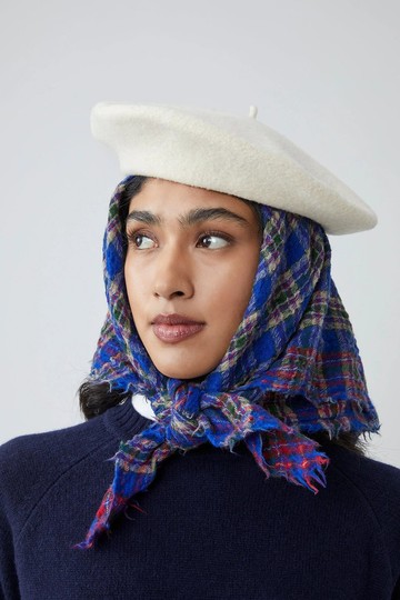 793 羊毛方巾70 - 皇室藍