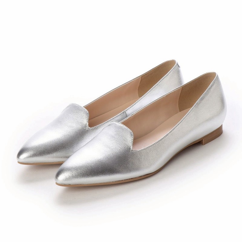 ビオラアンドエマ Viola Emma 本革ポインテッドオニグリフラットシューズ シルバー 通販 Lineポイント最大1 0 Get Lineショッピング