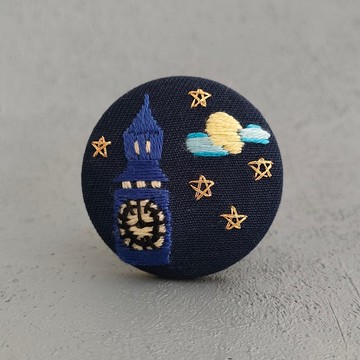 大笨鐘與星空刺繡胸針或刺繡髮圈