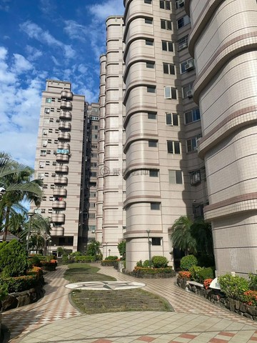 明誠大道高樓層景觀三房+平車｜高雄市三民區明誠一路