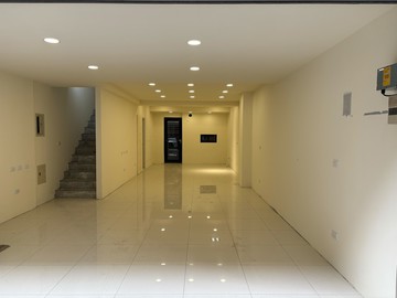 近SOGO捷運A21~光明公園全新整理美透天｜桃園市中壢區民權路二段