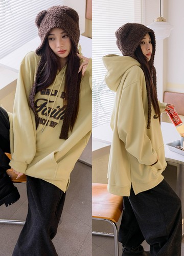 美式字母厚刷毛帽T