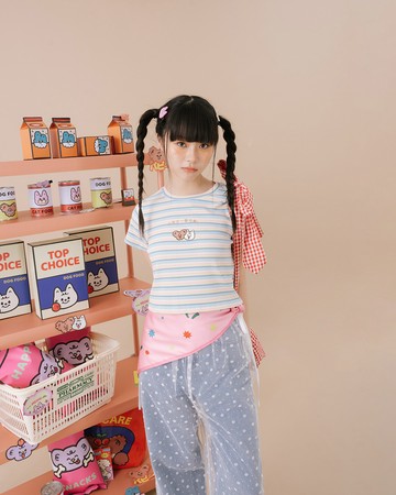 波波冰狗室彩色條紋刺繡角色短袖上衣兩色售