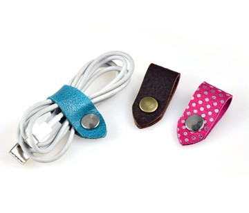 『u6-jp6』手創真皮純手工、耳機捲線器、 收線器 、集線器 、萬用收線器、婚禮小物