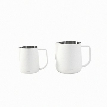 minos｜不鏽鋼拉花杯（髮絲紋路／內附刻度／500ml／黑色白色款）