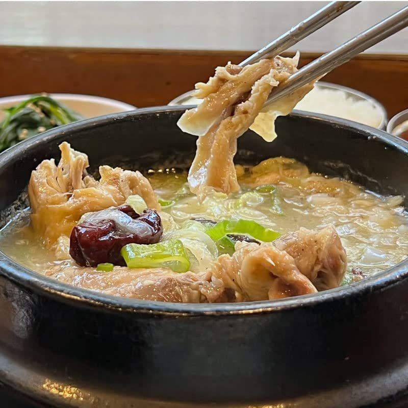 韓国料理 サムゲタン（ハーフ）（700g） 新大久保 韓国スープ 1-2人前 ヤンピョンヘジャンク