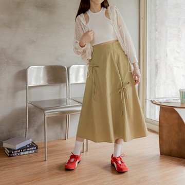 OB嚴選中大尺碼-皺感紋理蝴蝶結綁帶長裙《CA3085》