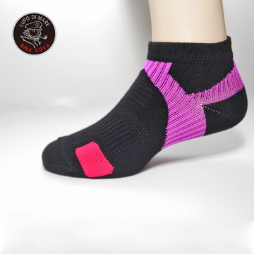 【ifeet】足弓輕壓機能運動襪(K144-4M)-6雙入(女款)(老船長sinacova)