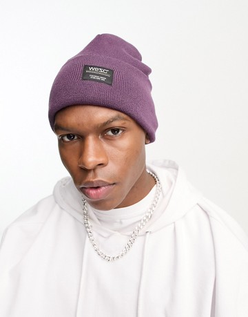WESC beanie in purple