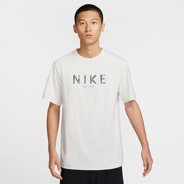 NIKE 短袖上衣 男款 運動 AS M NK DF UV HYVERSE SS ITS 灰白 HJ7008-030