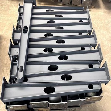 定製雨棚鋼樑 滿焊牛腿支架鋼結構 玻璃雨棚挑樑 碳鋼雨搭