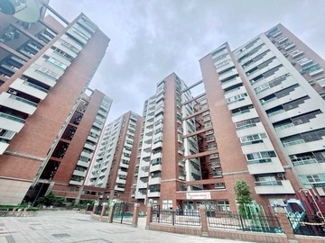 便宜又大碗‼️岡山蛋黃區勵志新城乙區河景大三房平車｜高雄市岡山區河堤路二段