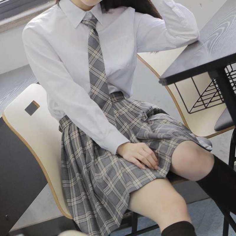 セーラー服　スカートセット　中学校