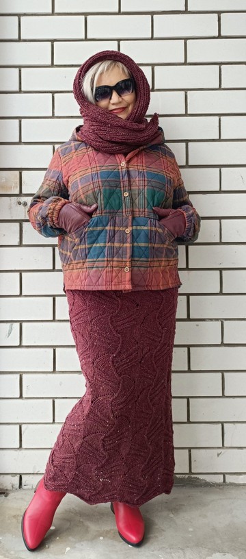 針織保暖女款酒紅色羊毛裙