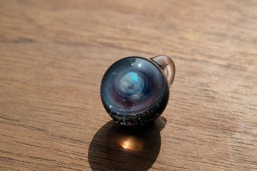 One-bite Galaxy 一口宇宙琉璃吊墜 21