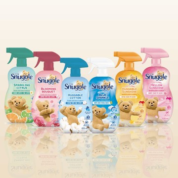 snuggle Double Soft Fabric Refresher Huggable Cotton 470ml