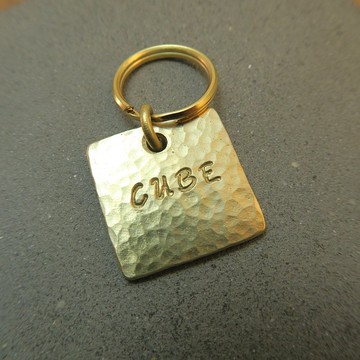 鍛敲黃銅寵物名牌 方型 - 狗牌 貓牌 吊飾 鑰匙圈