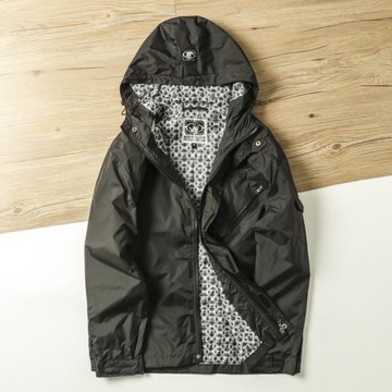 輕薄防風防水   外貿工廠尾貨秋季男士休閑連帽沖鋒衣薄夾克外套