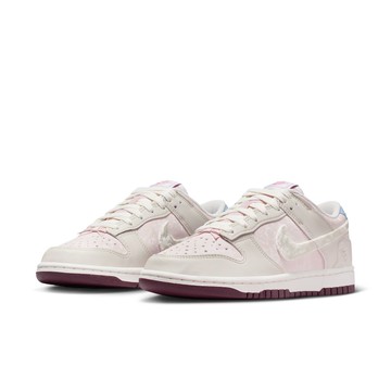 NIKE W NIKE DUNK LOW VDAY 女休閒鞋 淺粉-IQ1145610