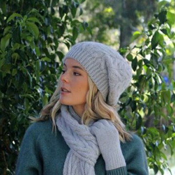 鴿子灰100%紐西蘭駝羊毛貝蕾帽麻花粗針織保暖帽 登山 保暖 女用