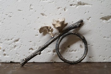 925銀賞花小道戒指 (MW R1068)