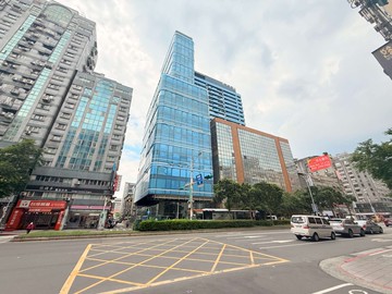 (阿龍帶你買好房)南京三民公寓3樓｜台北市松山區南京東路五段